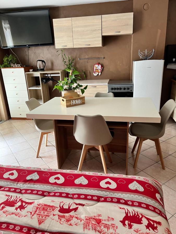 Apartmán Residenze Vezza - La Corteccia- Vezza dʼOglio Exteriér fotografie